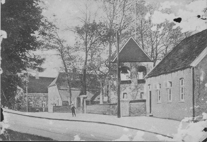 Datei:Ochtelbur Kirche 2.jpg