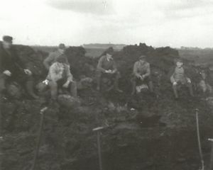 Torfstechen in Bangstede am Totenweg - 5.jpg