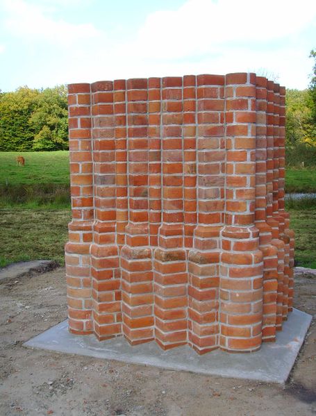 Datei:Gemauerter Pfeiler.jpg