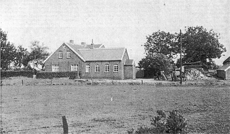 Die alte Schule in Hüllenerfehn