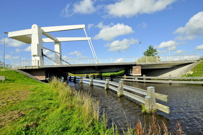 Datei:Bruecke Bangstede.jpg